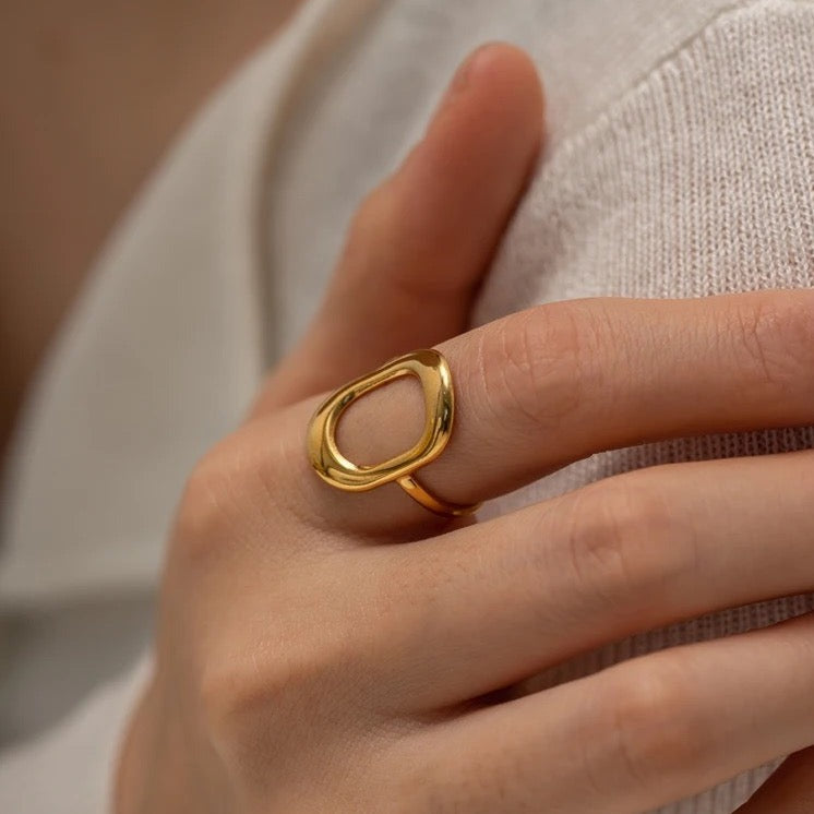 Anillo Oval