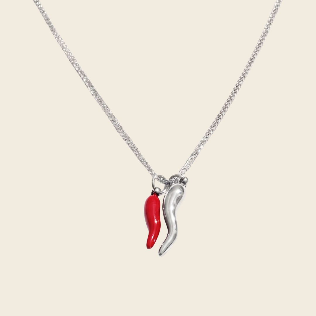 Collar Spicy Chile Silver Imagen principal del producto